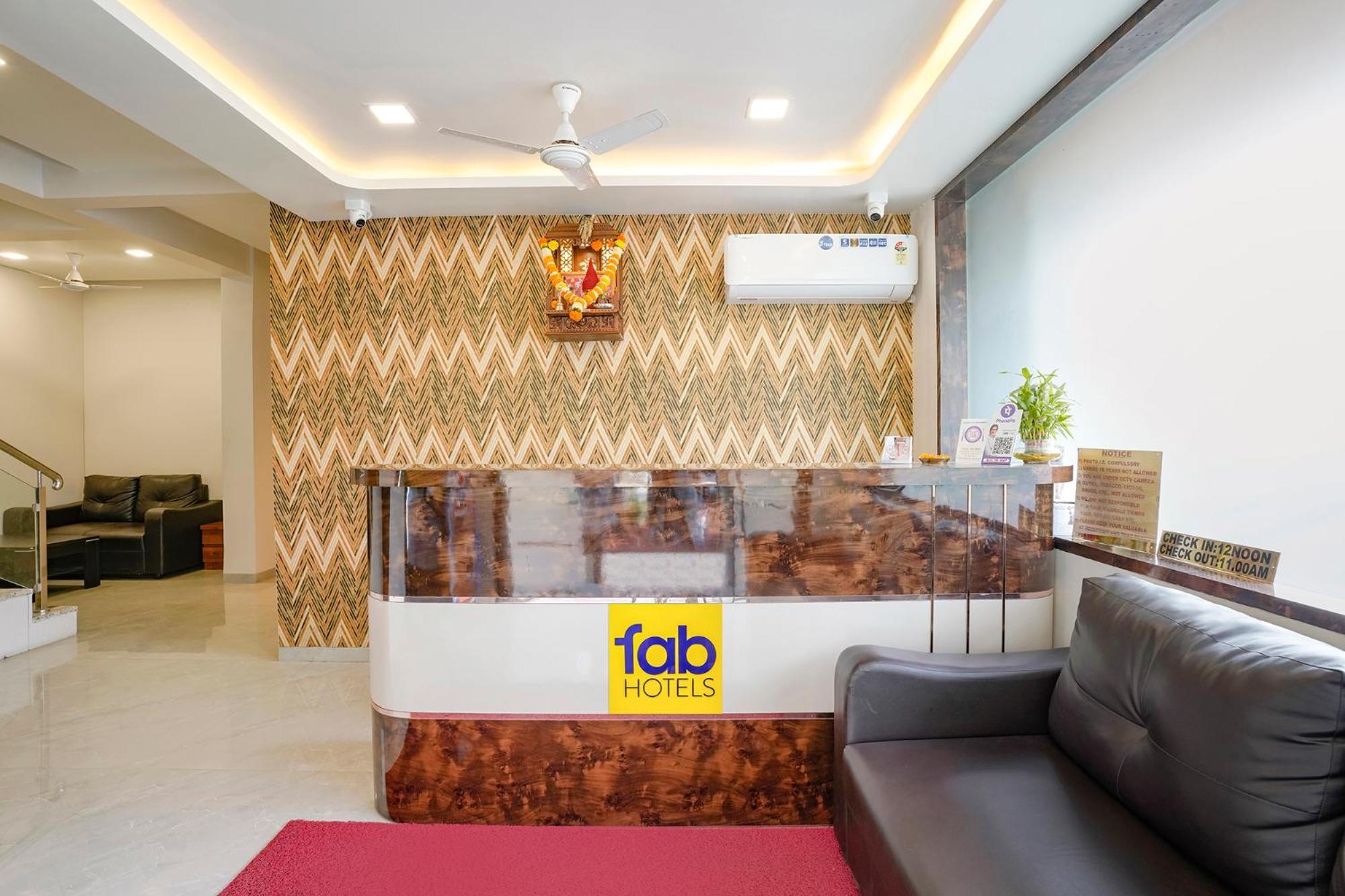 Fabhotel The Mint Мумбаи Экстерьер фото